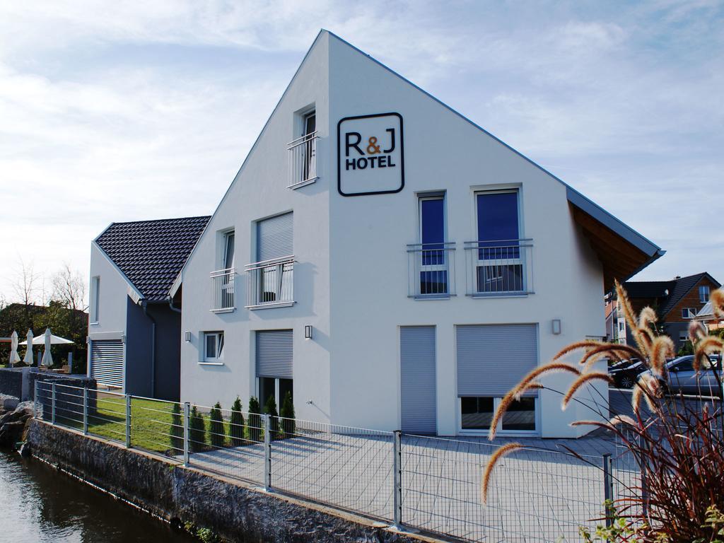 R&J Hotel Rust Buitenkant foto